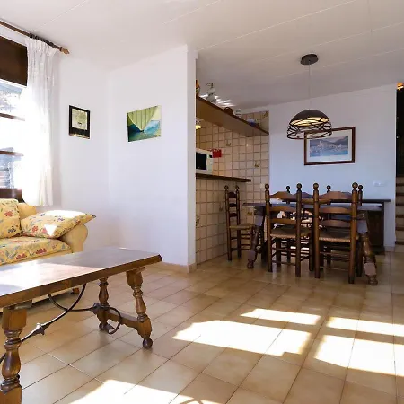 Joan Margarit 3-a - En El Puig Rom Apartment